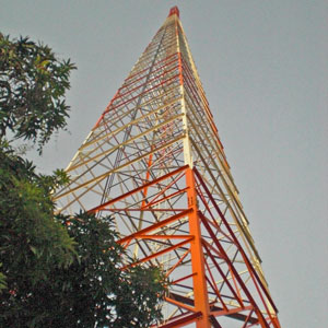 EmiL Montagem Desenvolvendo linhas de produção pelo mundo.  Manutenção, Montagem  e automação industrial